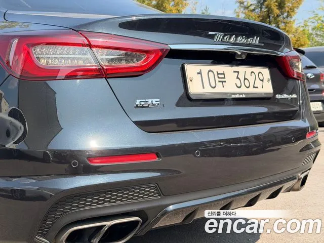 Maserati Quattroporte 2018 thumb 7