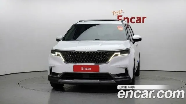 Kia Carnival 2022 thumb 3
