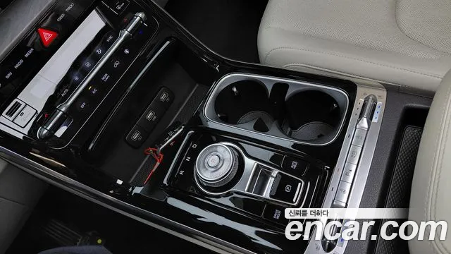 Kia Carnival 2022 thumb 9