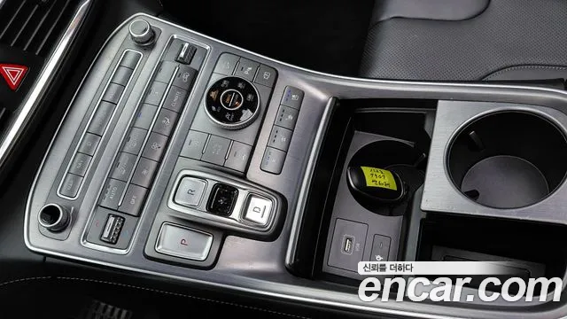 Hyundai Santa Fe 2020 thumb 9