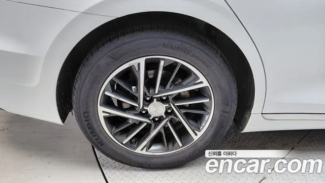Hyundai Grandeur 2022 thumb 5