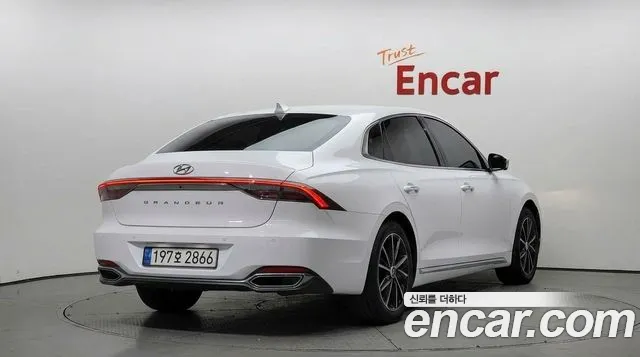 Hyundai Grandeur 2022 thumb 2