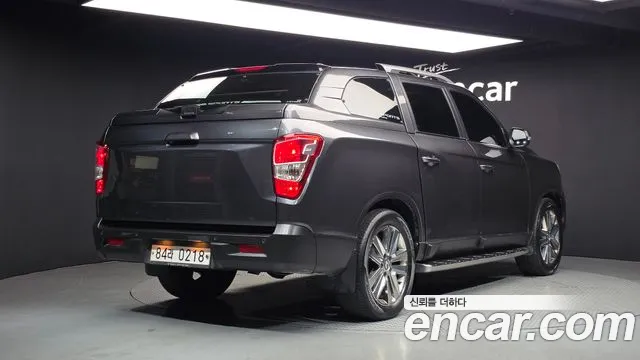 KG_Mobility_Ssangyong Rexton 2018 thumb 2