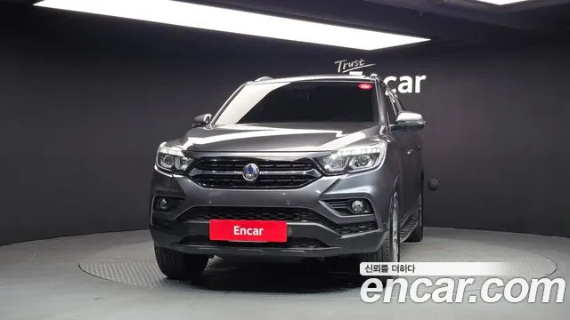 KG_Mobility_Ssangyong Rexton 2018 thumb 3