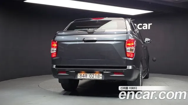 KG_Mobility_Ssangyong Rexton 2018 thumb 4