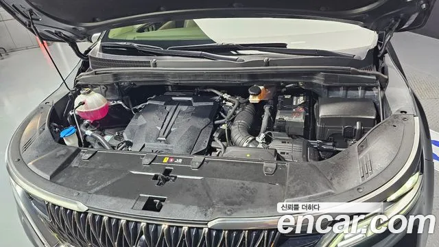 Kia Carnival 2021 thumb 6