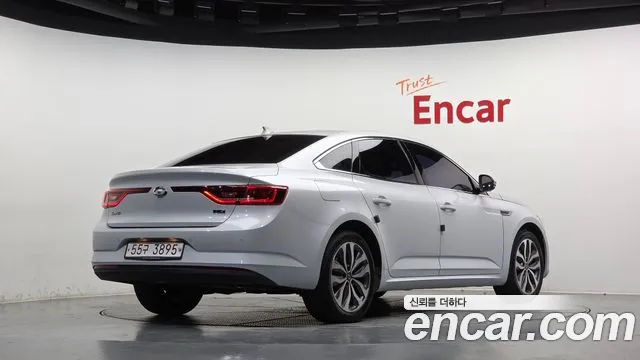 Renault-KoreaSamsung Megane 2017 thumb 2