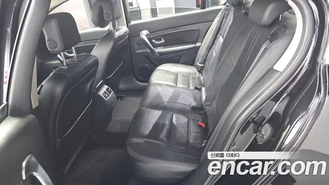 Renault-KoreaSamsung SM5 2012 thumb 12