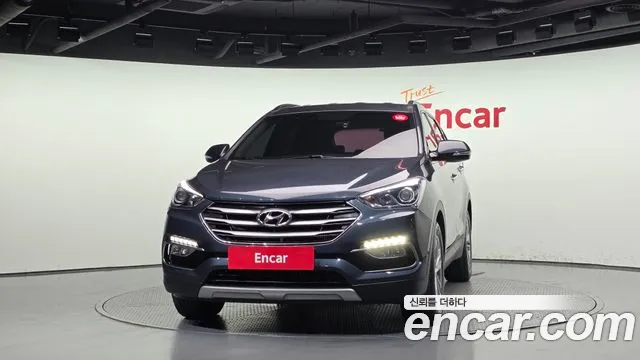 Hyundai Santa Fe 2016 thumb 3