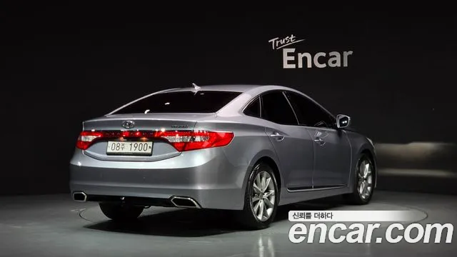 Hyundai Grandeur 2015 thumb 2