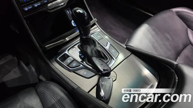 Hyundai Grandeur 2015 thumb 9