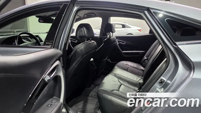 Hyundai Grandeur 2015 thumb 11