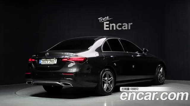 Mercedes-Benz E-Класс 2022 thumb 2