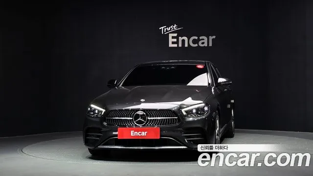 Mercedes-Benz E-Класс 2022 thumb 3