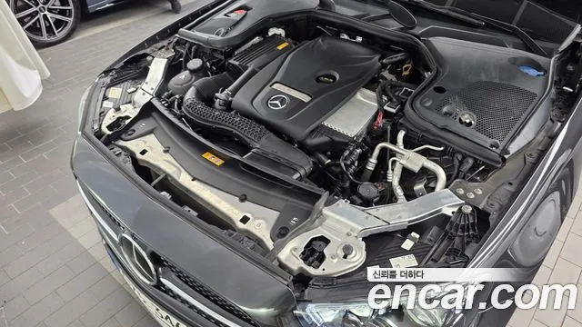 Mercedes-Benz E-Класс 2022 thumb 6