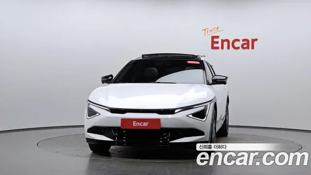 Kia EV6 2024 thumb 2
