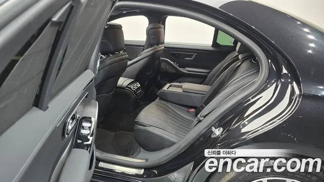 Mercedes-Benz S-Класс 2023 thumb 12
