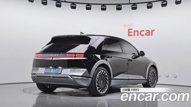 Hyundai IONIQ 5 2021 thumb 2