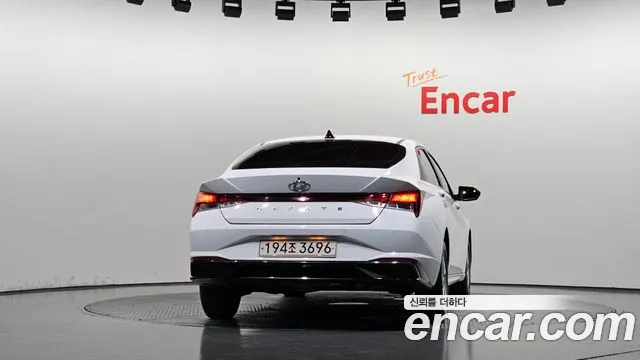 Hyundai Avante 2021 thumb 4