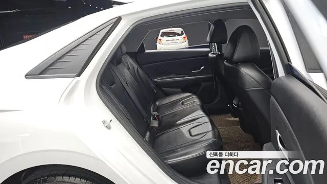 Hyundai Avante 2021 thumb 11