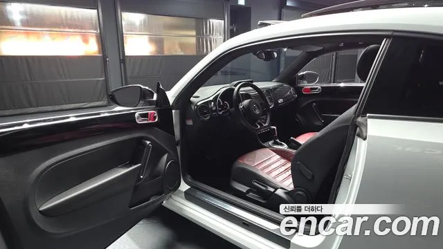 Volkswagen Beatle 2015 thumb 10