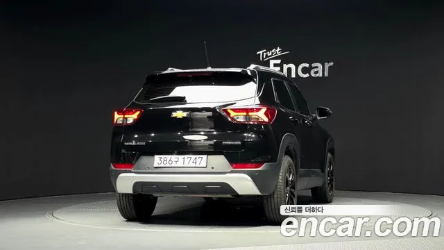 ChevroletGMDaewoo TrailBlazer 2022 thumb 4