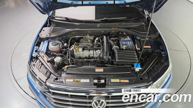 Volkswagen Jetta 2021 thumb 6