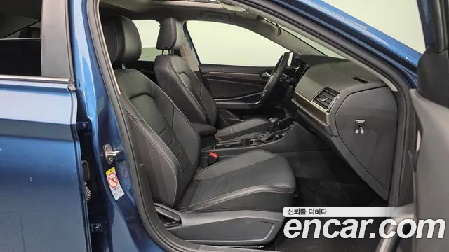 Volkswagen Jetta 2021 thumb 11