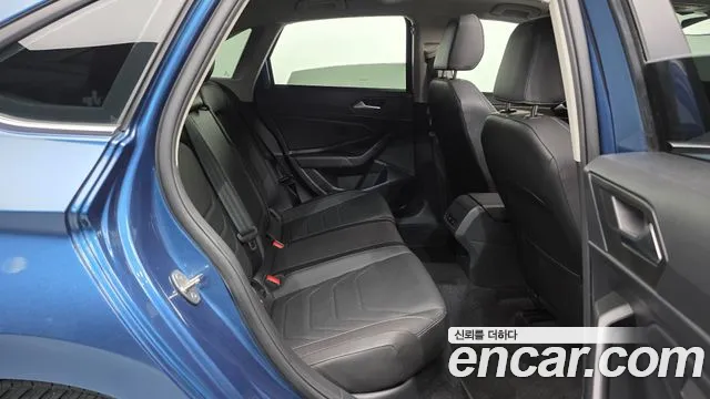 Volkswagen Jetta 2021 thumb 12