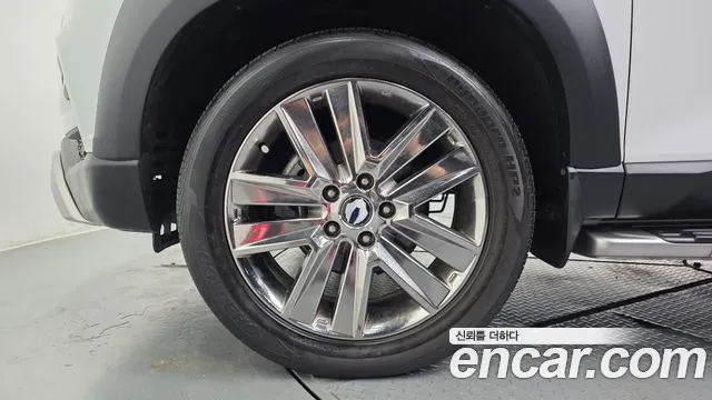 KG_Mobility_Ssangyong Rexton 2019 thumb 5