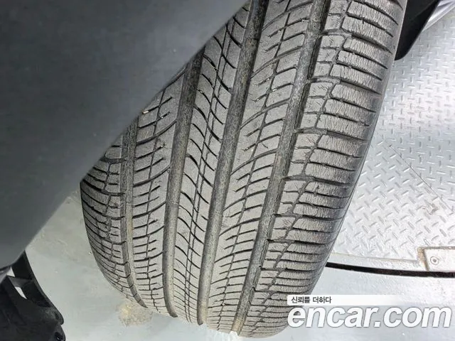 KG_Mobility_Ssangyong Rexton 2019 thumb 9