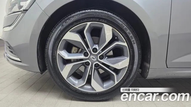 Renault-KoreaSamsung Megane 2018 thumb 5