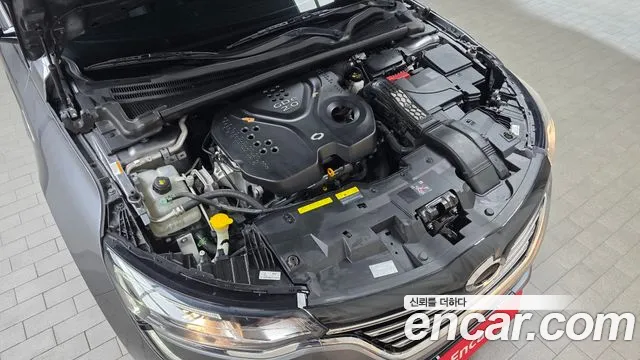 Renault-KoreaSamsung Megane 2018 thumb 6