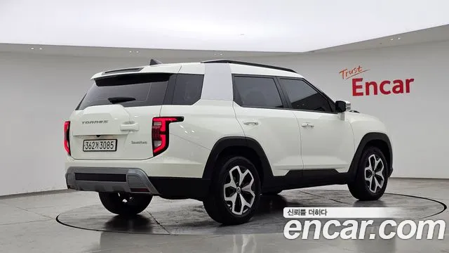 KG_Mobility_Ssangyong Torres 2022 thumb 2