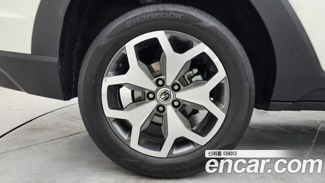 KG_Mobility_Ssangyong Torres 2022 thumb 5