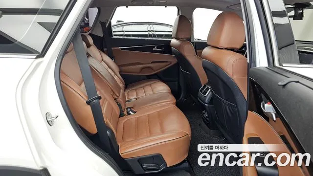 Kia Sorento 2017 thumb 12