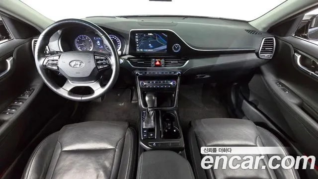 Hyundai Grandeur 2017 thumb 7