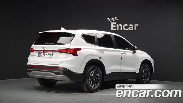 Hyundai Santa Fe 2022 thumb 2
