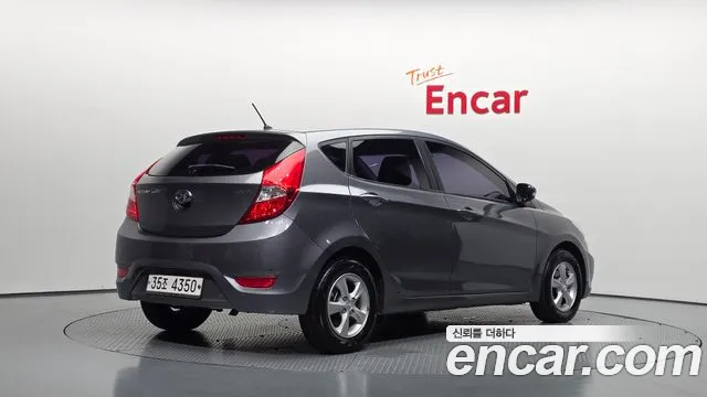 Hyundai Accent 2014 thumb 2