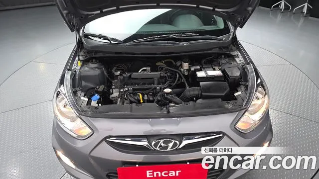 Hyundai Accent 2014 thumb 6