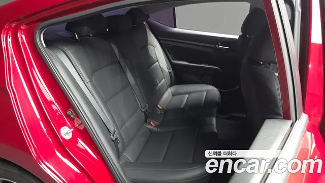 Hyundai Avante 2016 thumb 12