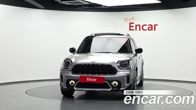 MINI Countryman 2023 thumb 3