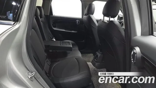 MINI Countryman 2023 thumb 12