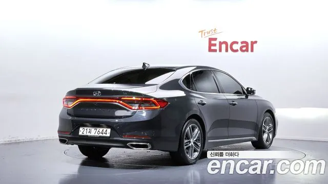 Hyundai Grandeur 2018 thumb 2