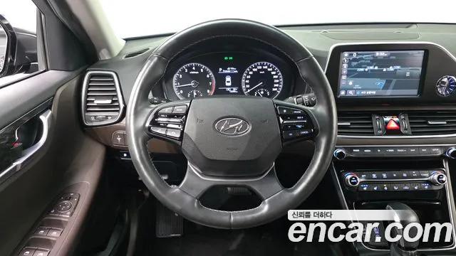 Hyundai Grandeur 2018 thumb 12