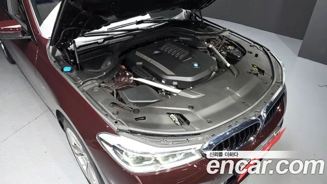 BMW Gran Turismo 2019 thumb 6