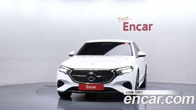 Mercedes-Benz E-Класс 2024 thumb 3
