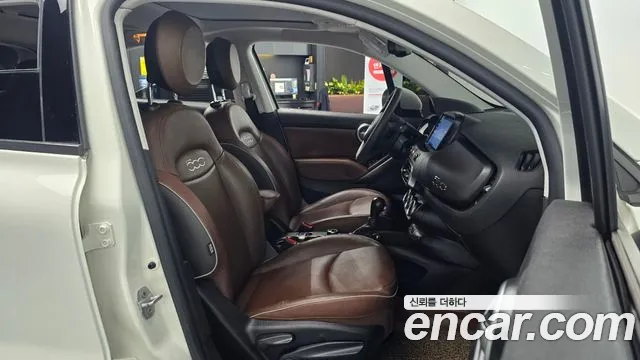 Fiat 500X 2016 thumb 10