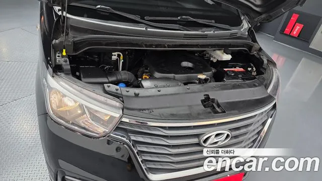 Hyundai Starex 2019 thumb 6