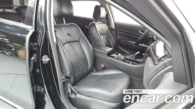 Kia K9 2015 thumb 10